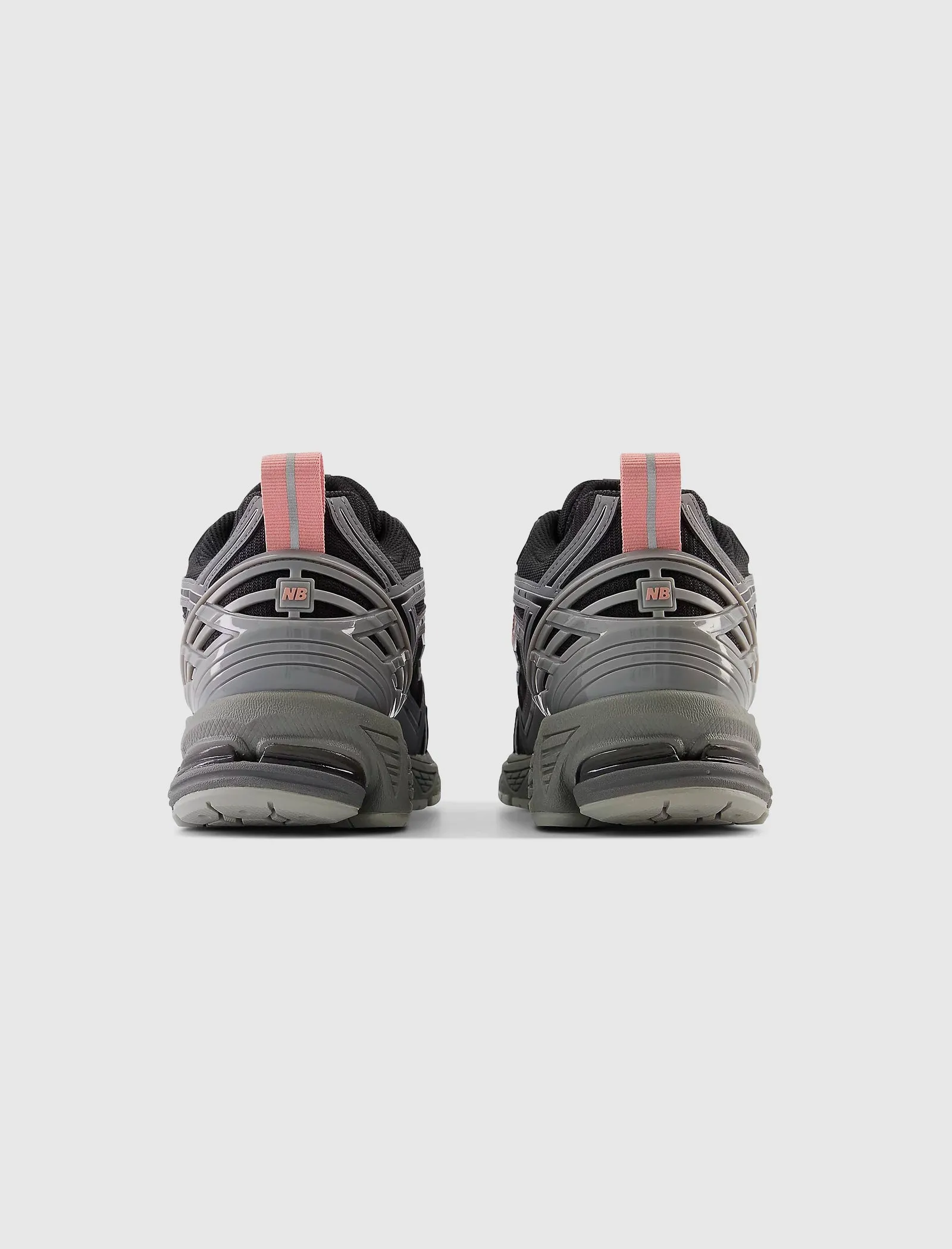 1906R "BLACK/GREY/PINK"