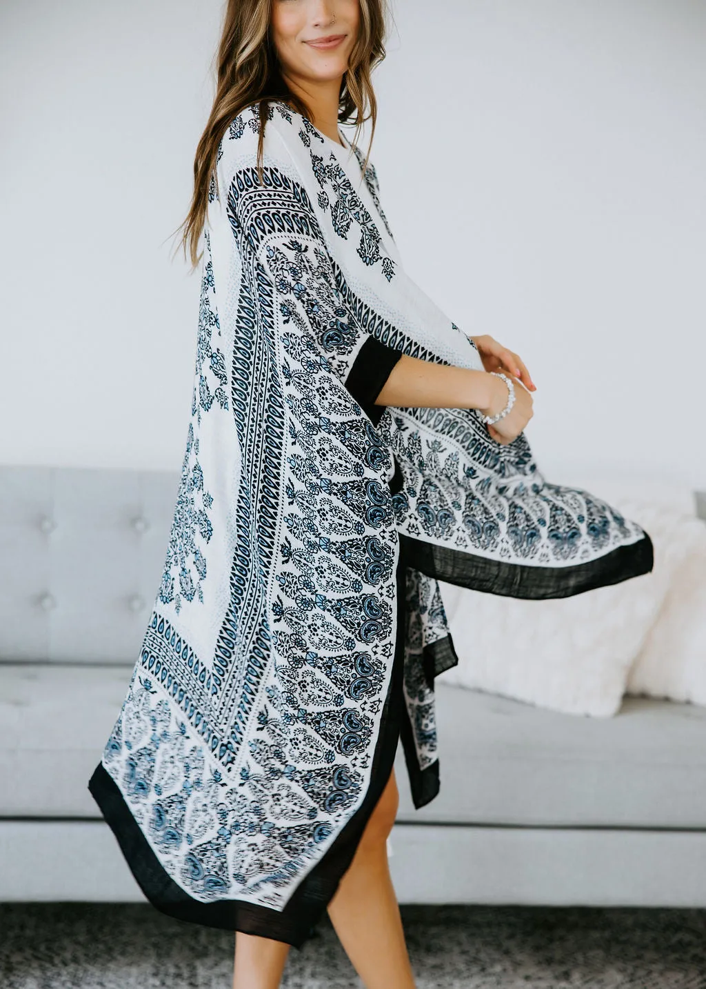 Alma Printed Kimono