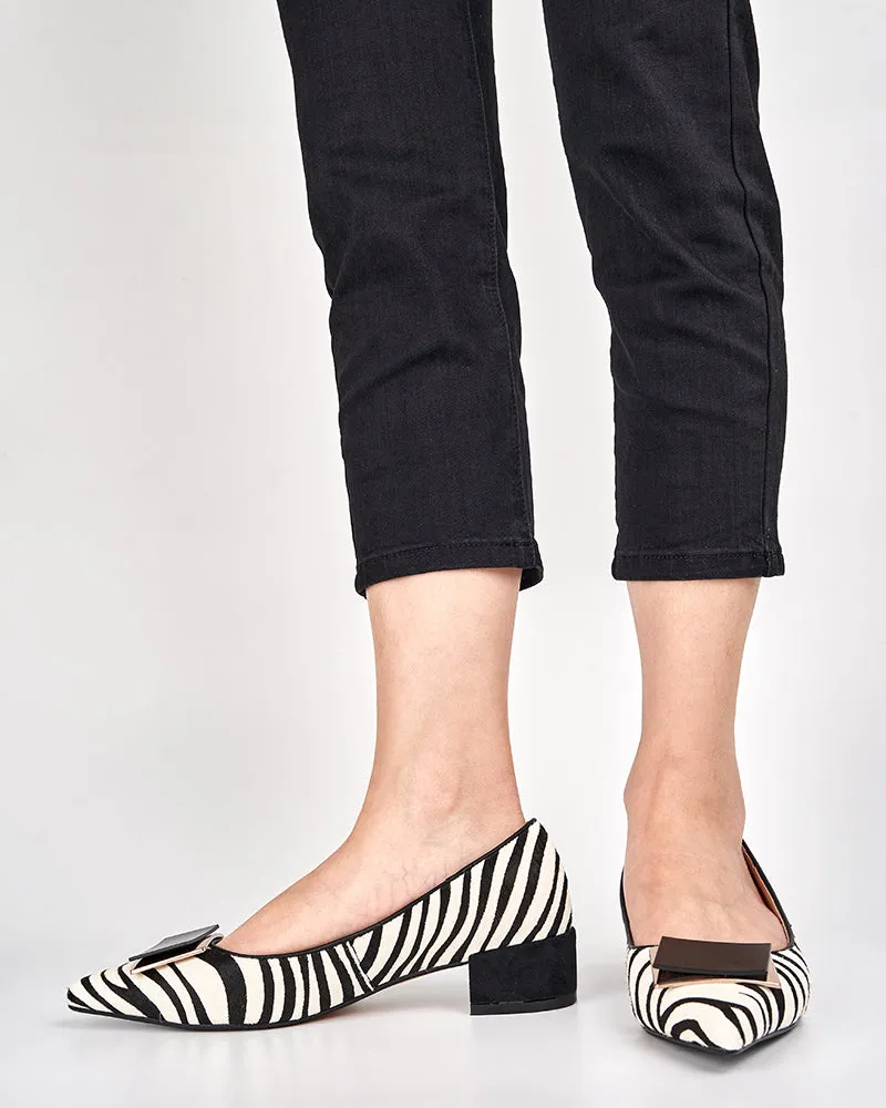 (Clean Up - US 9) Zebra Print Matching Color Pointed Toe Loafers