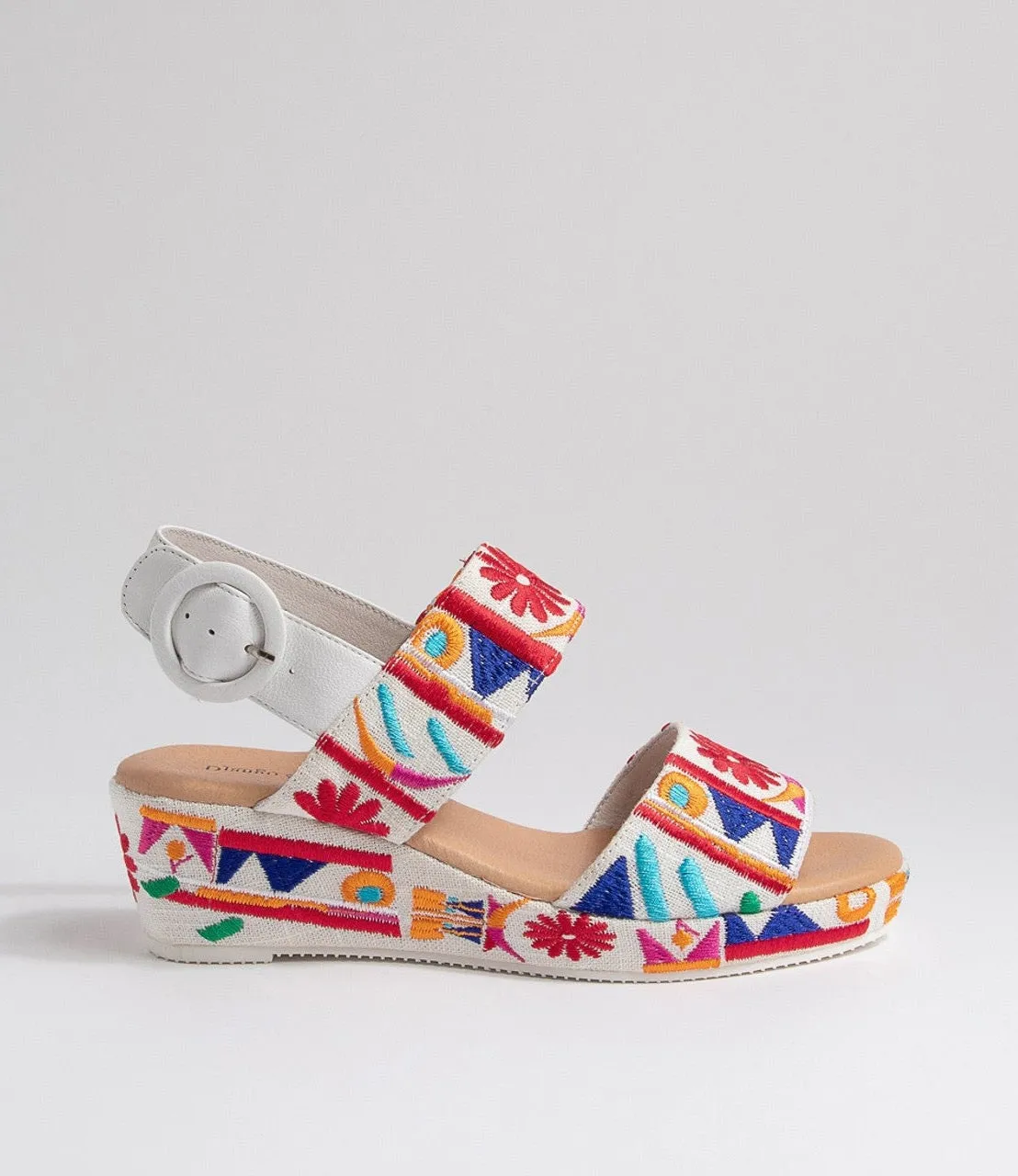 Django & Juliette Sanar Wedge Sandal