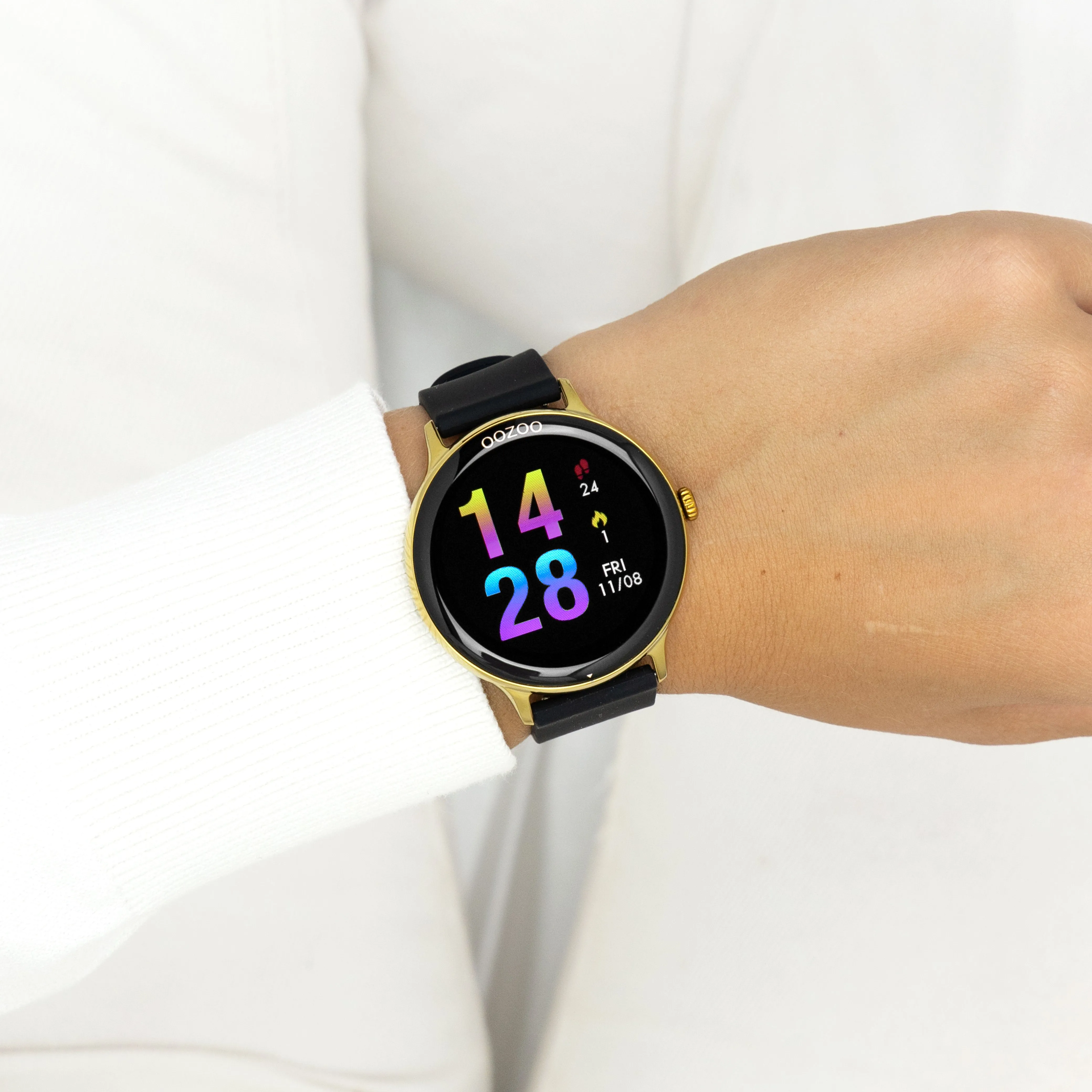 Gold coloured OOZOO smartwatch with black rubber strap - Q00132