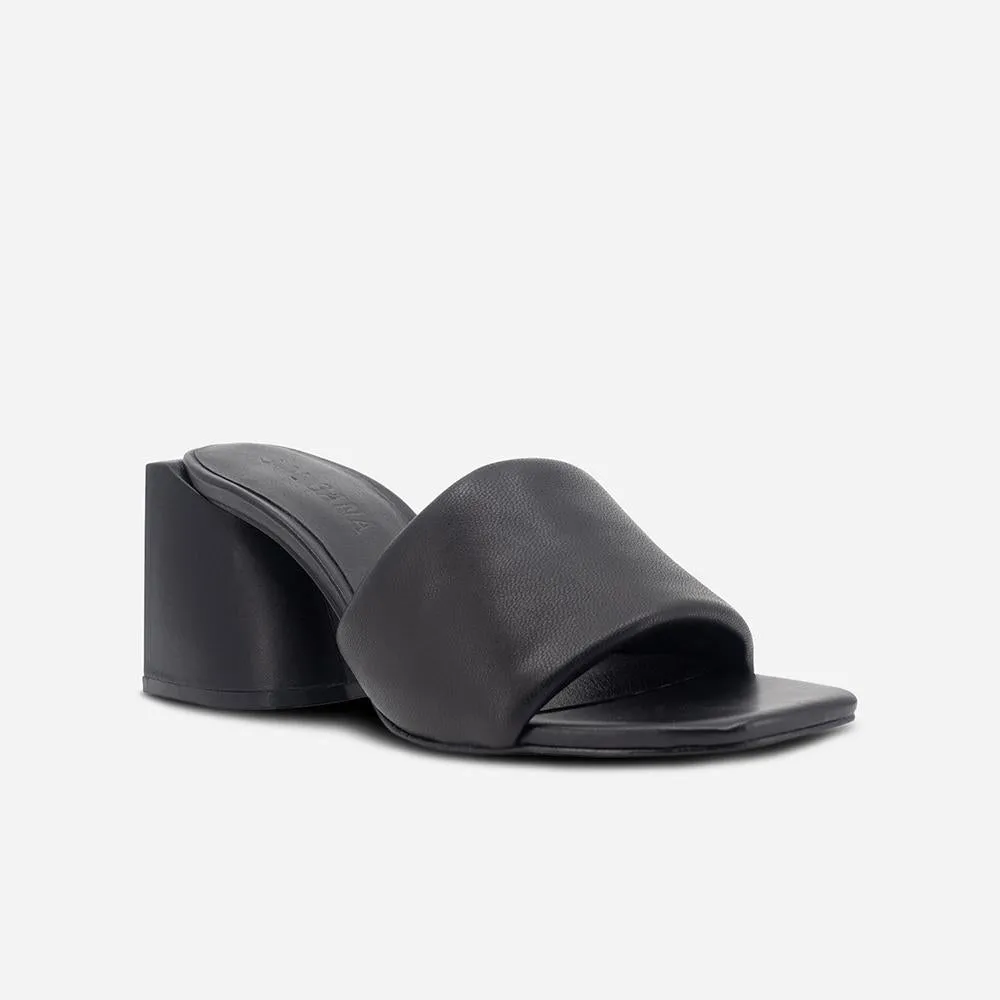 Kikah Mule Black