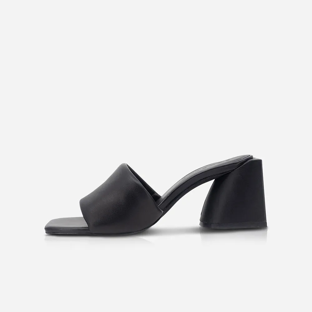 Kikah Mule Black