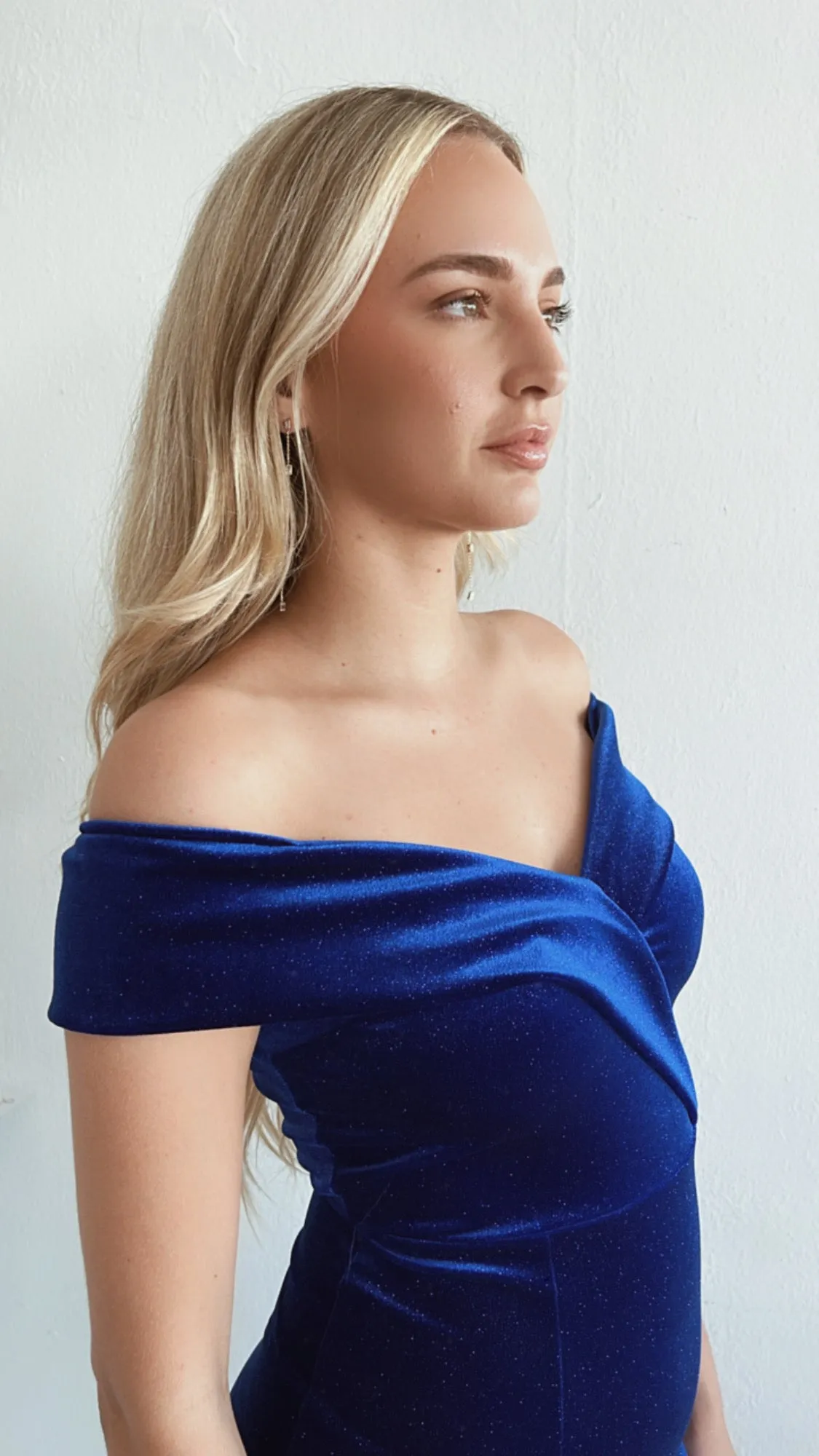 Off shoulder dress