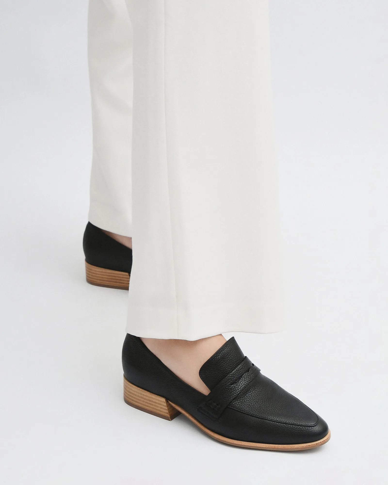 XENOS LOAFERS BLACK LEATHER